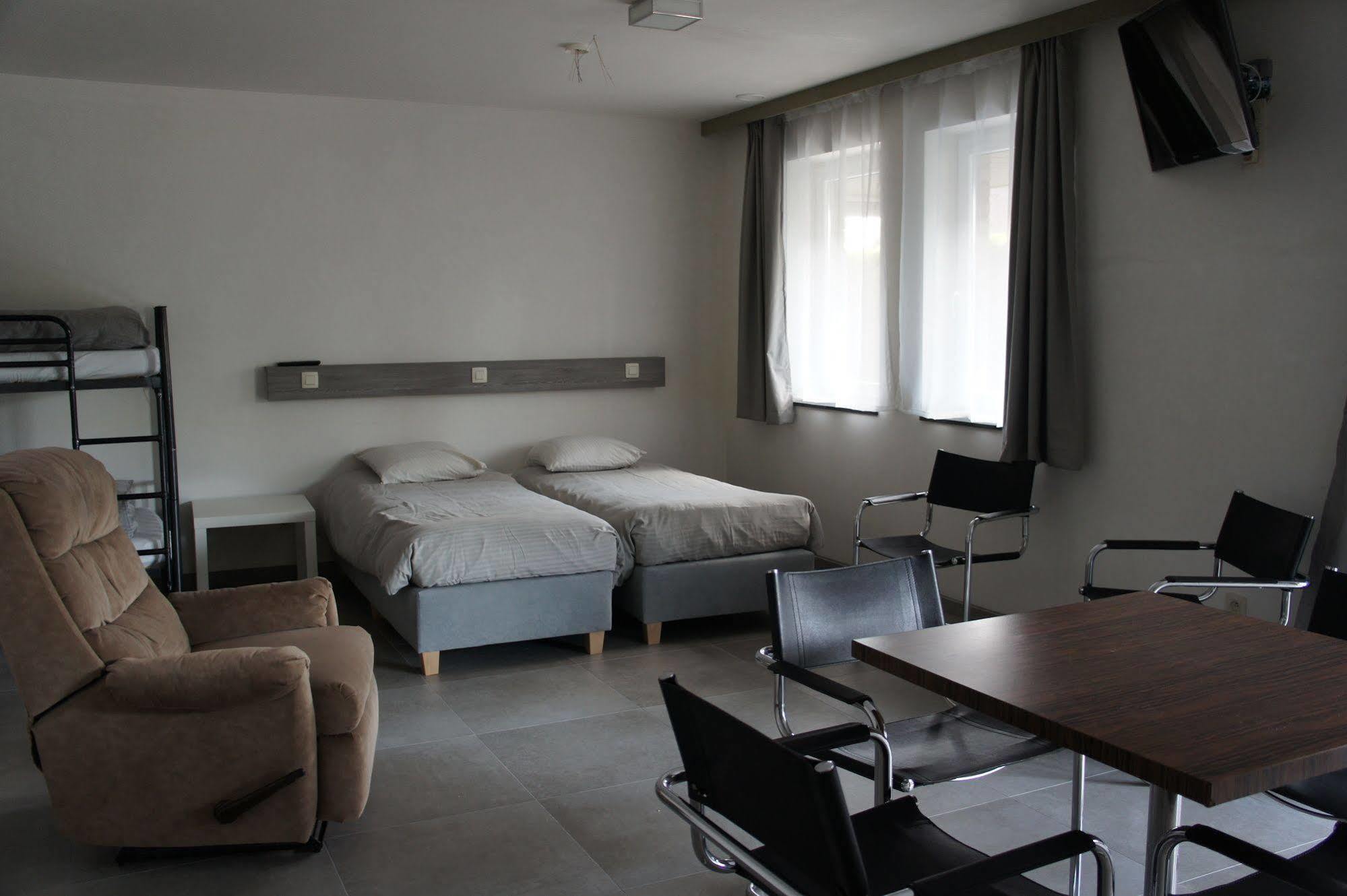 Logies Ternier Bed and Breakfast Nieuwpoort Buitenkant foto